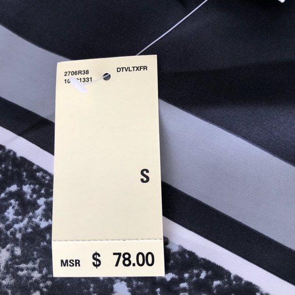 NWT Max Studio lightweight sleeveless blouse - Picture 4 of 5